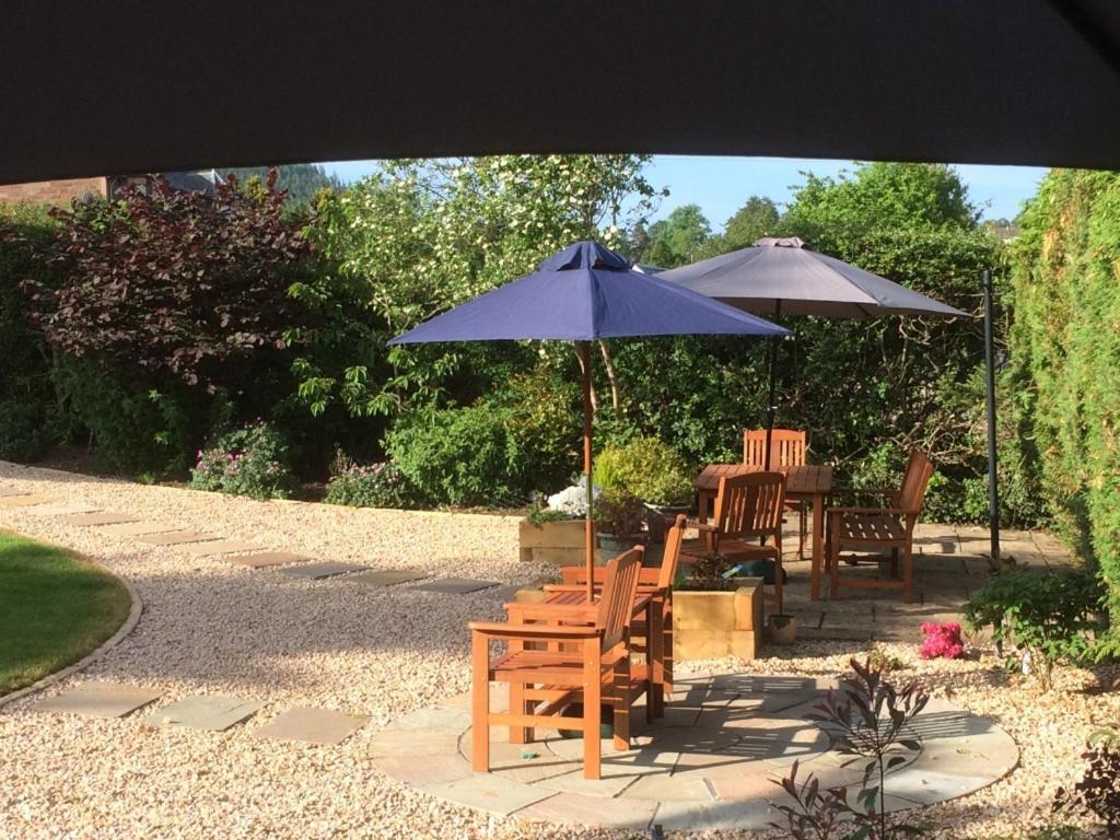 Firtree Bed And Breakfast At Galvelbeg House Crieff Exteriör bild