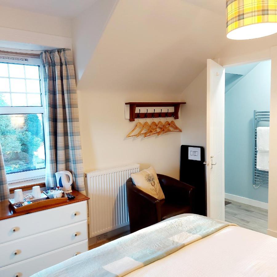 Firtree Bed And Breakfast At Galvelbeg House Crieff Exteriör bild