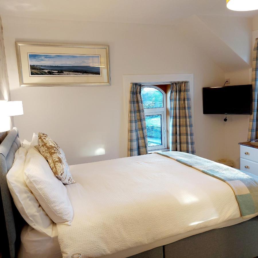 Firtree Bed And Breakfast At Galvelbeg House Crieff Exteriör bild