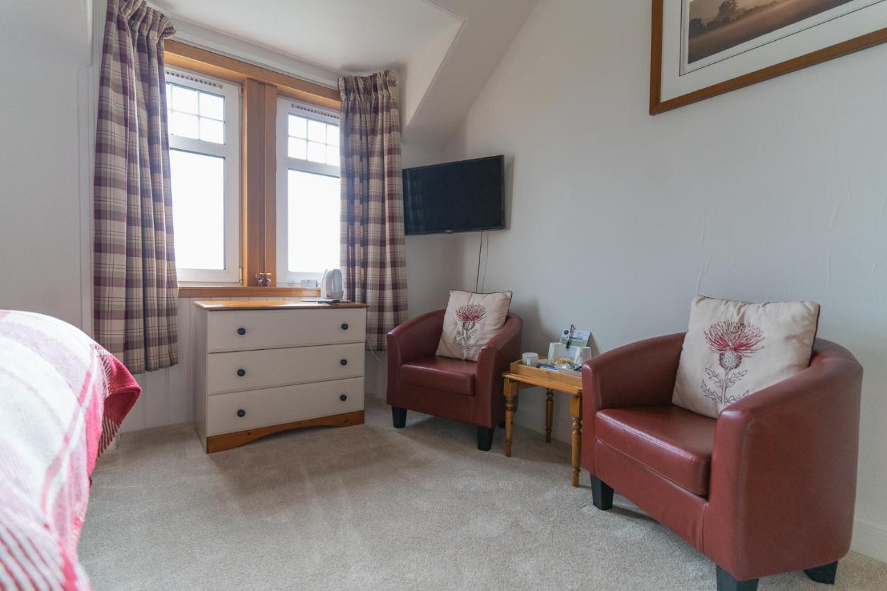 Firtree Bed And Breakfast At Galvelbeg House Crieff Exteriör bild
